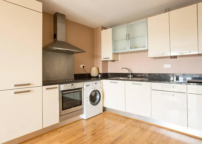 Daire Stylish Dub Aviva Free Parking